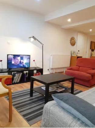 Ferienwohnung Charmant Duplex A 200M De La Cathedrale Lüttich Exterior foto